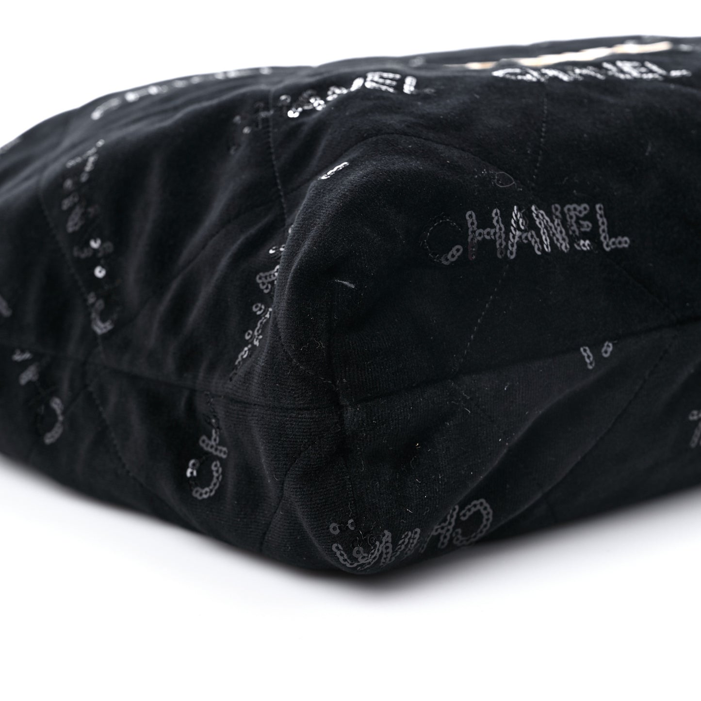 Velvet Sequin Quilted Chanel 22 Black