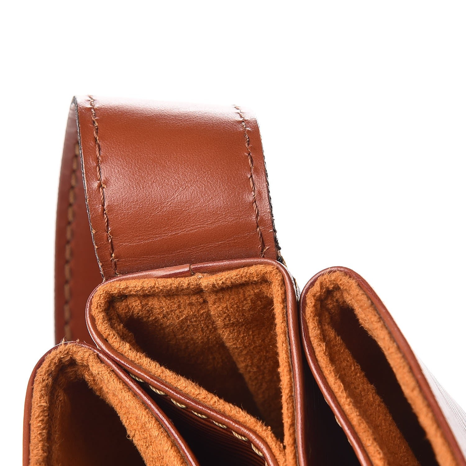 Louis Vuitton Epi Sac D'Epaule Kenyan Fawn 15 of 18