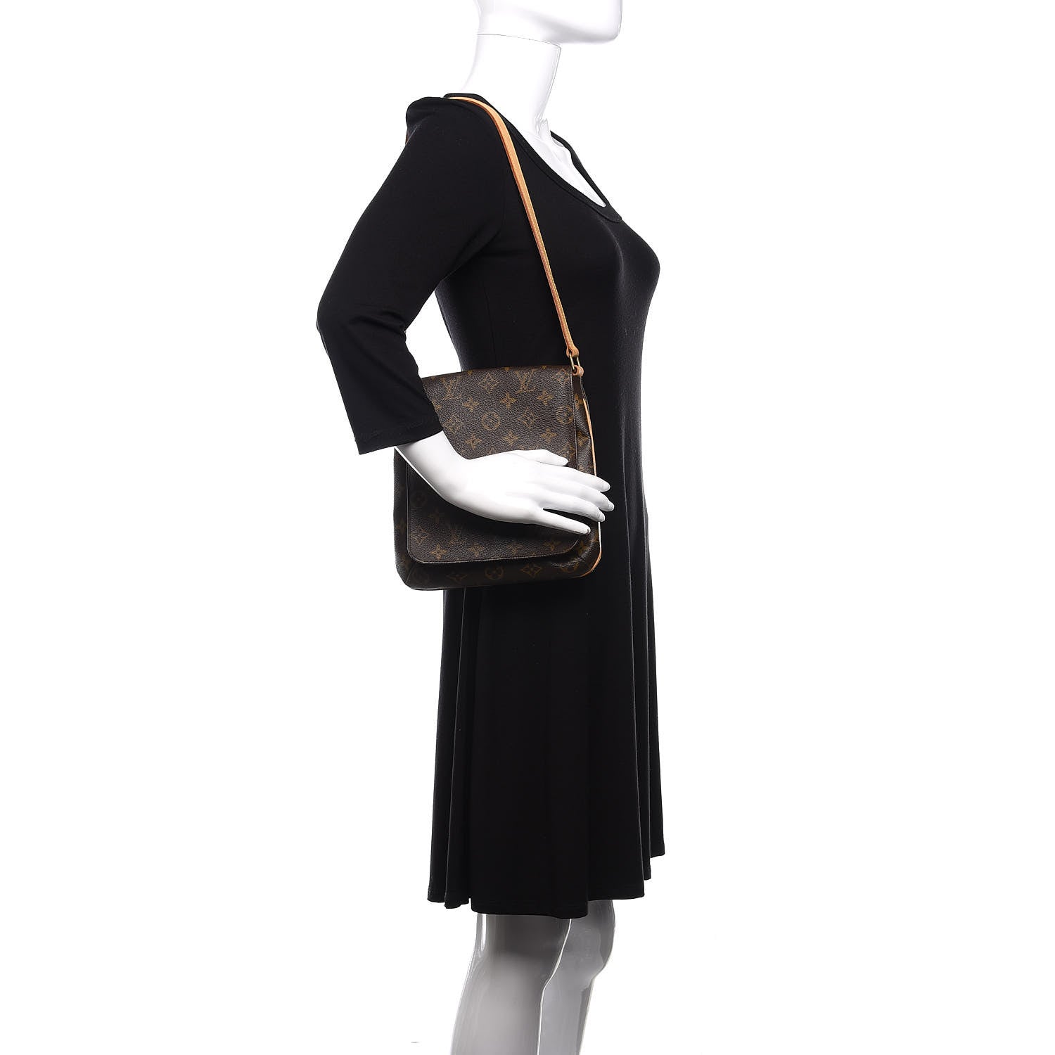 Louis Vuitton Monogram Musette Salsa 2 of 9