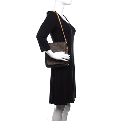 Louis Vuitton Monogram Musette Salsa 2 of 9