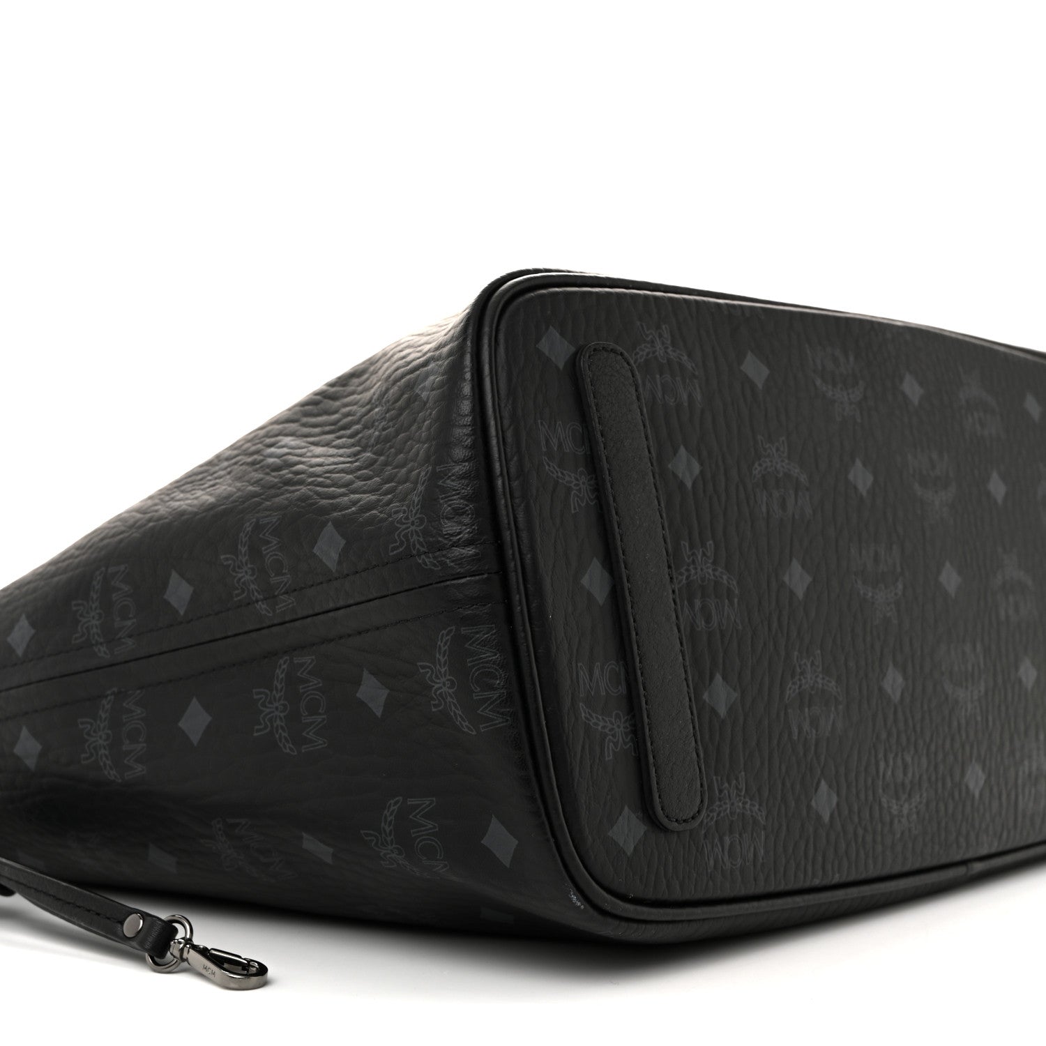 MCM Visetos Medium Liz Reversible Shopper Tote Black 14 of 17