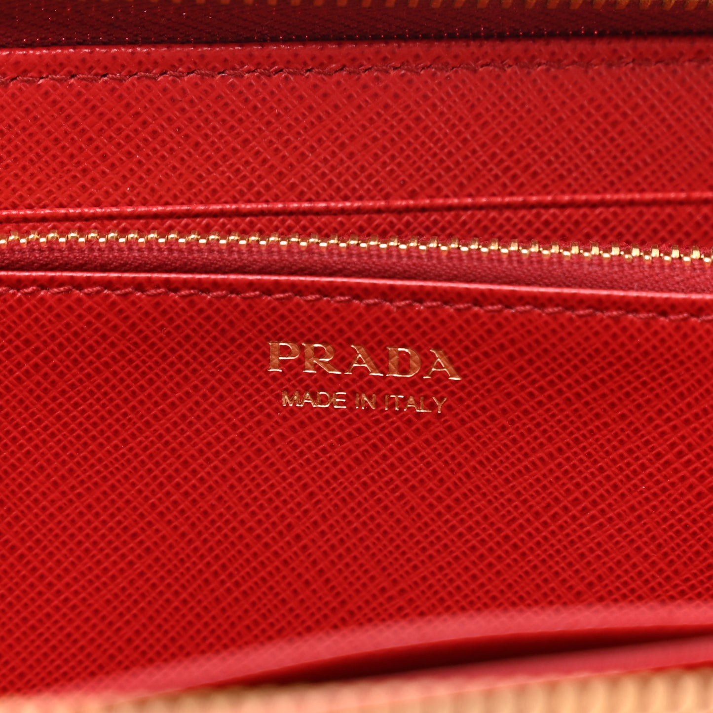 Saffiano Metal Zip Around Wallet Fuoco
