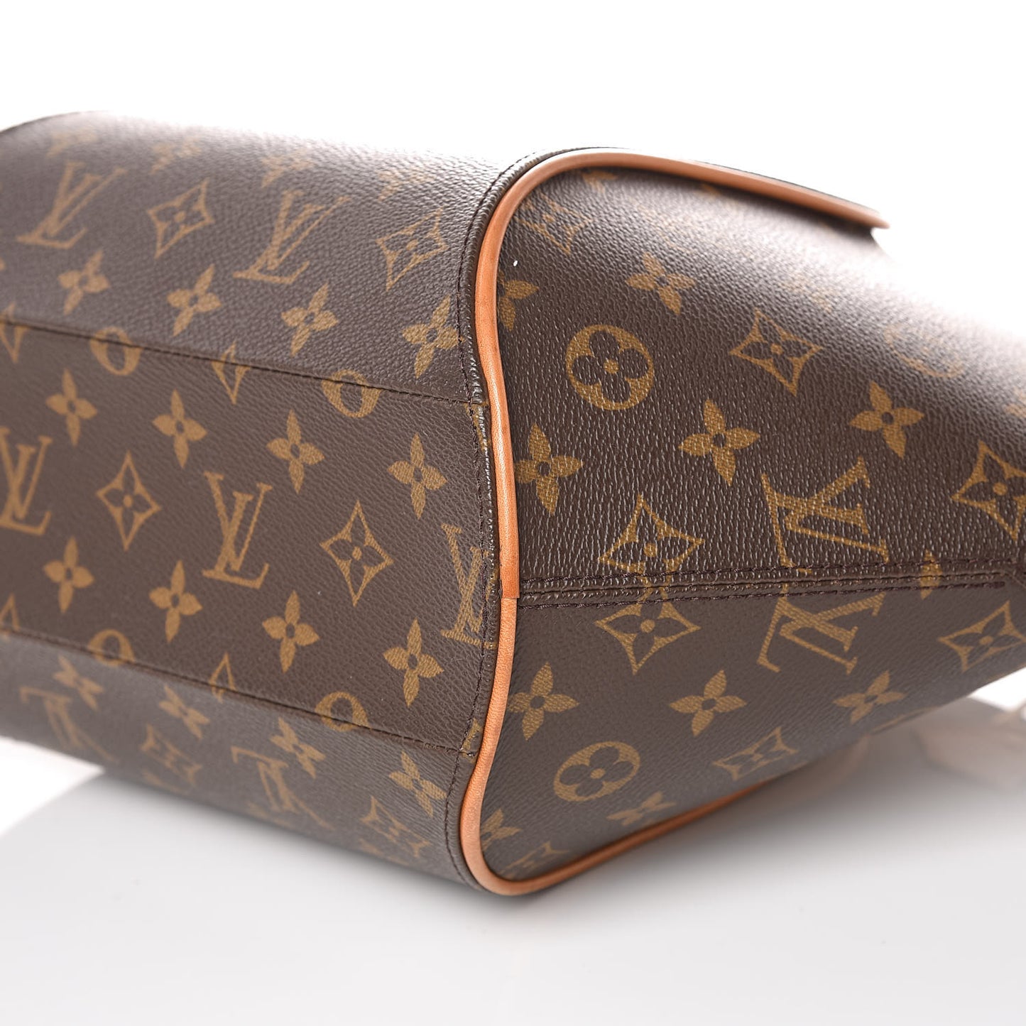 Monogram Ellipse MM