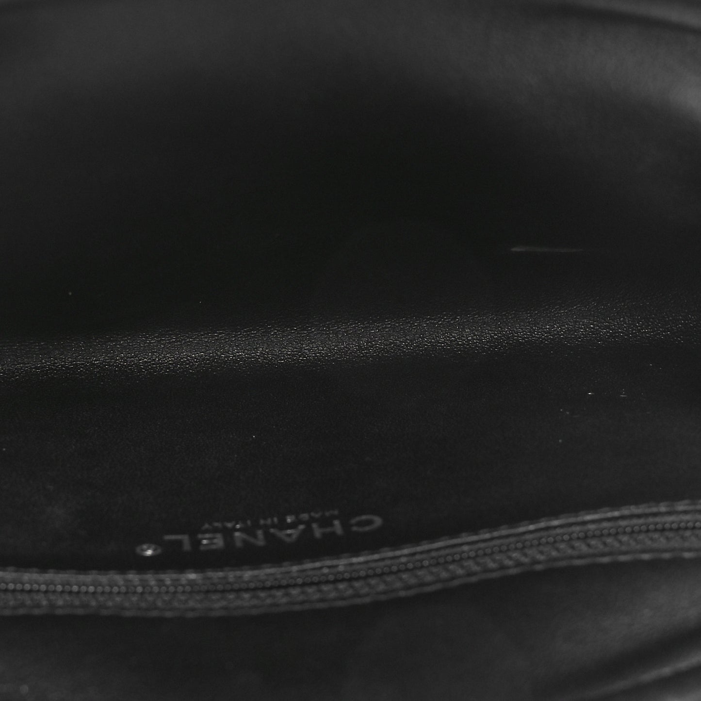 Patent Quilted Timeless Clutch Black