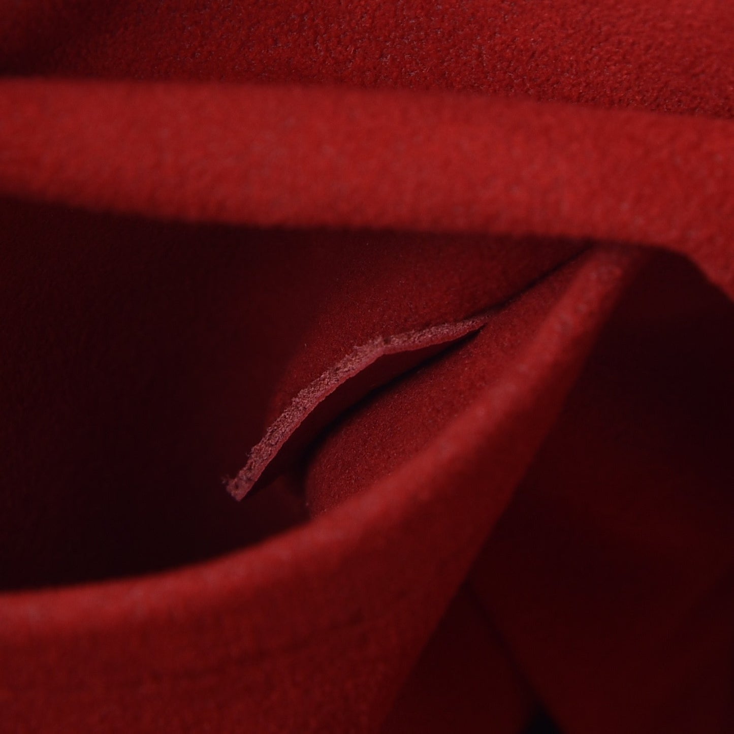 Monogram Gaia Cherry