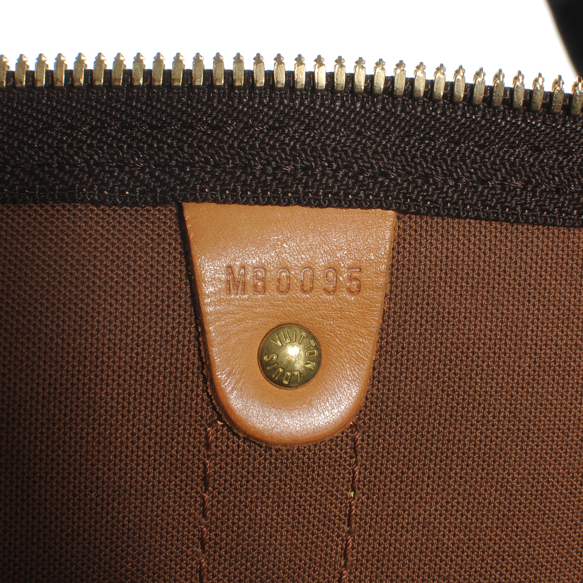 Louis Vuitton Monogram Keepall Bandouliere 55 6 of 8