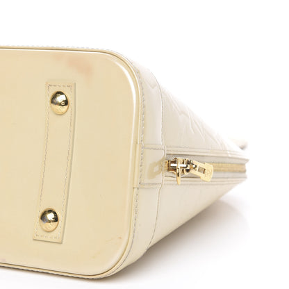 Louis Vuitton Vernis Alma PM Blanc Corail 8 of 15