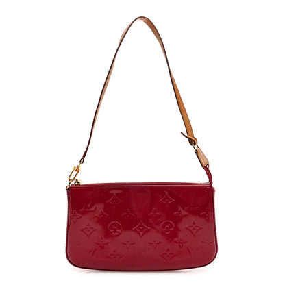 Louis Vuitton Vernis Pochette Accessories NM Rose Indien 1 of 8