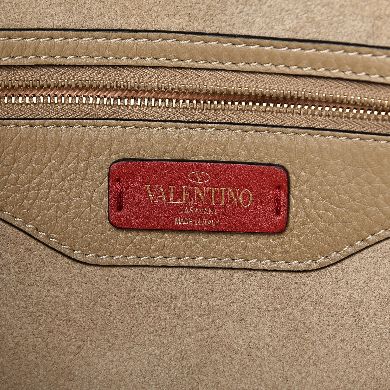 Valentino Garavani Grained Calfskin Small Rockstud Shoulder Tote Beige 6 of 9