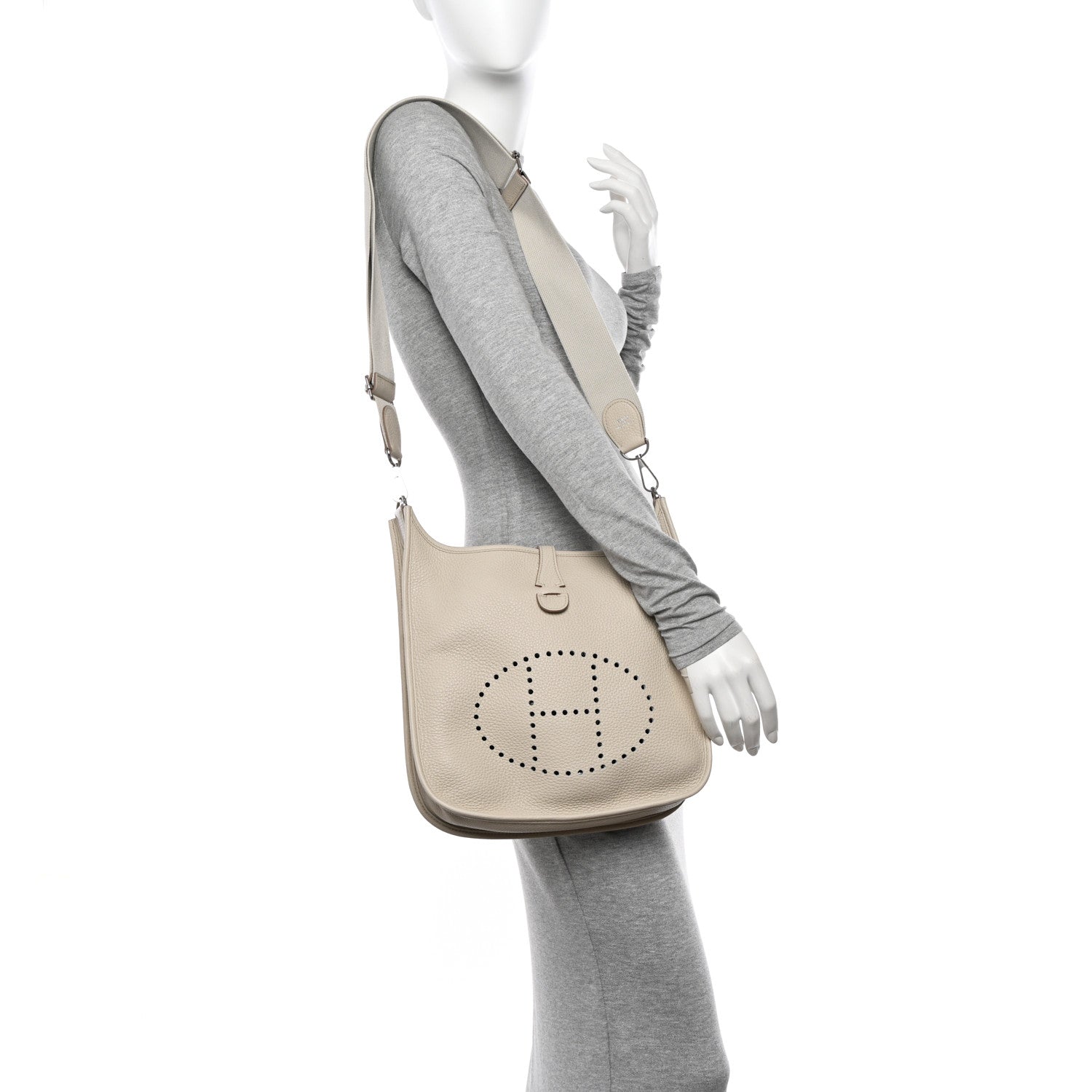 Hermes Taurillon Clemence Evelyne III PM Craie 2 of 11