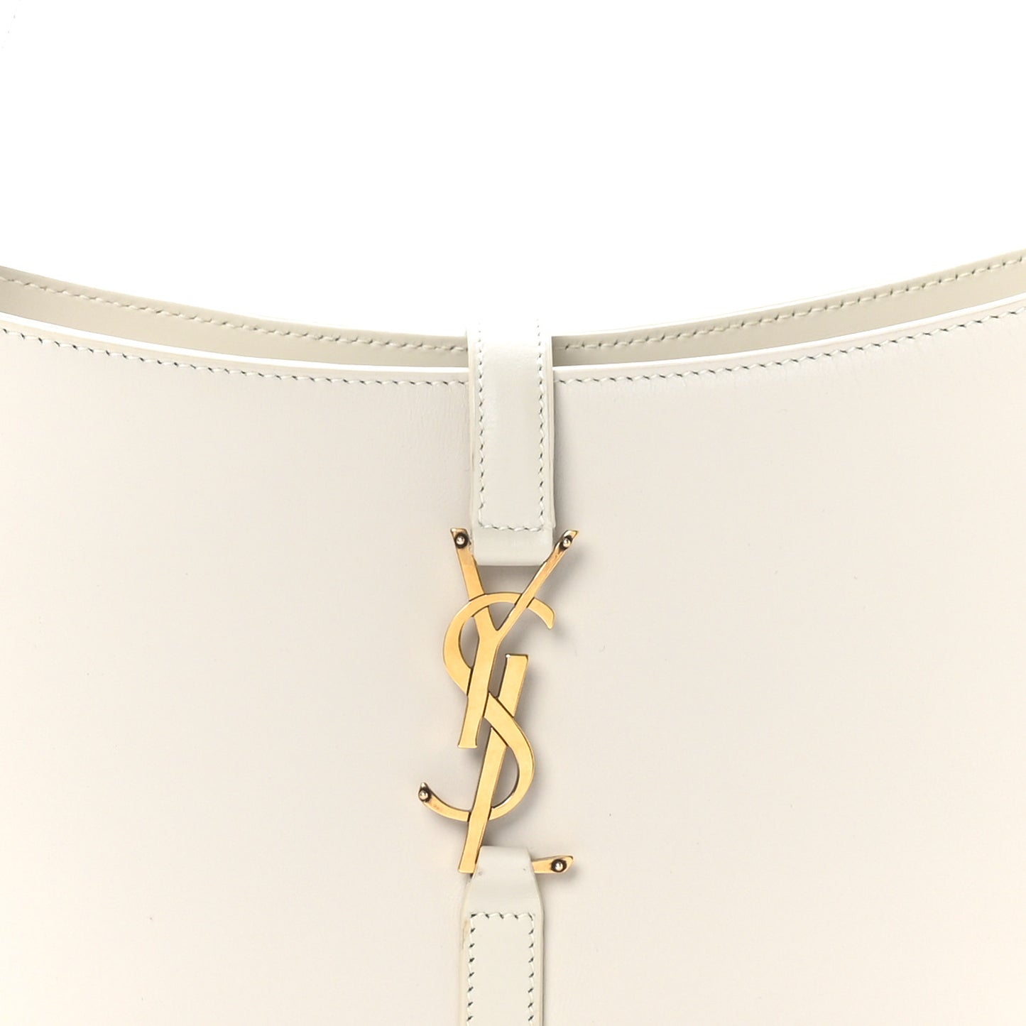Smooth Calfskin Le 5 A 7 Hobo Crema Soft