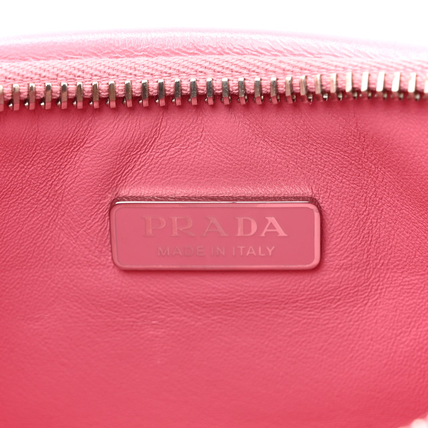 Prada Nappa Soft Padded Re-Edition 2005 Shoulder Bag Geranio 6 of 9