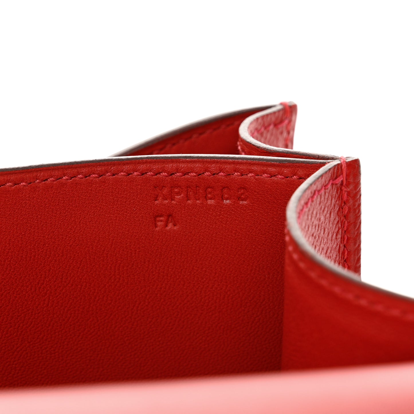 Epsom Constance 24 Rouge Casaque