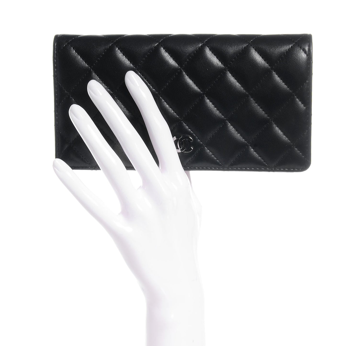 Lambskin Quilted Yen Wallet Black