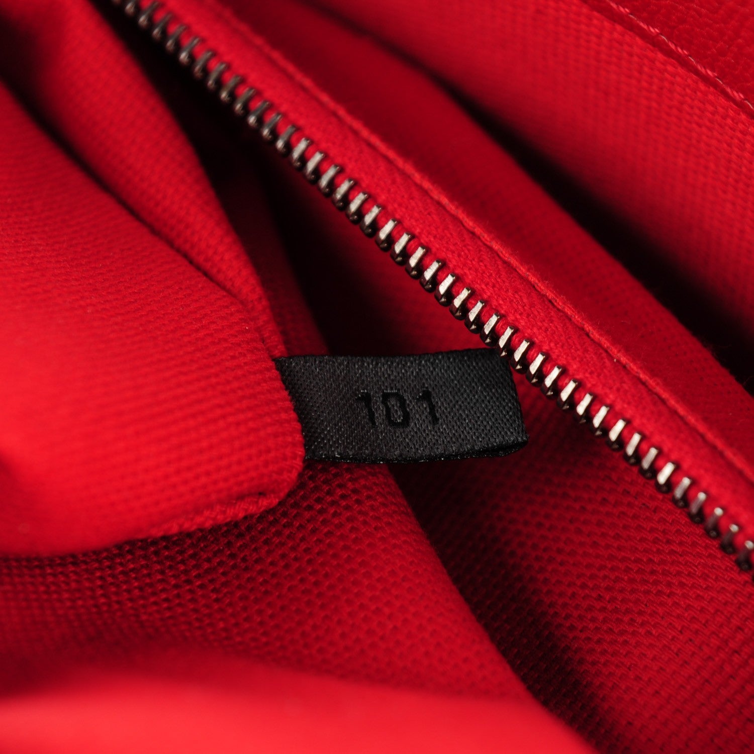 Marc Jacobs Lacquered Lambskin Quilted The XL Single Flap Red 4 of 12