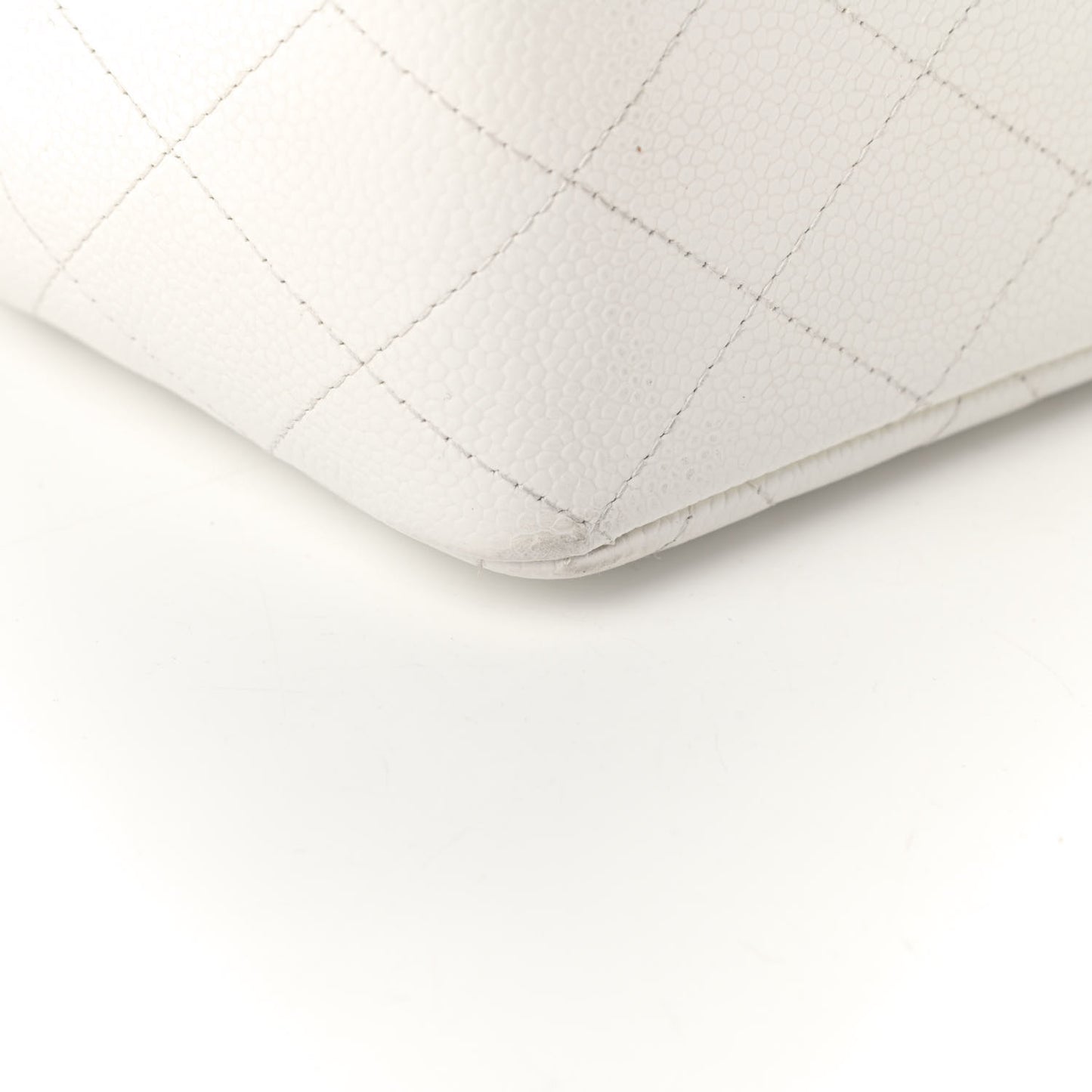 Caviar Quilted Jumbo Single Flap White