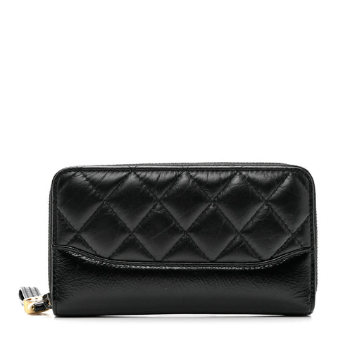 Aged Calfskin Quilted Small Gabrielle Zip Around Wallet Black