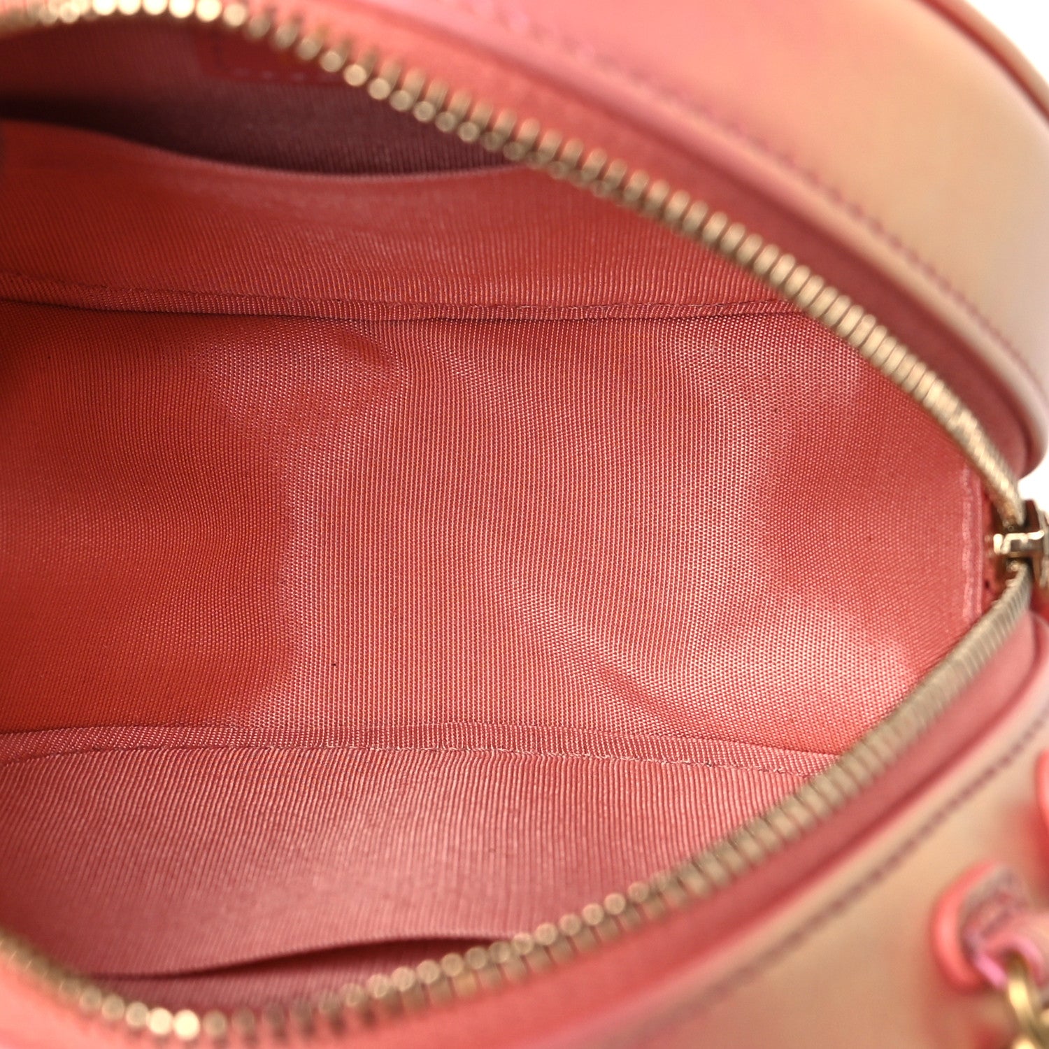Chanel Iridescent Calfskin Quilted Chanel 19 Round Clutch With Chain Pink 5 of 10