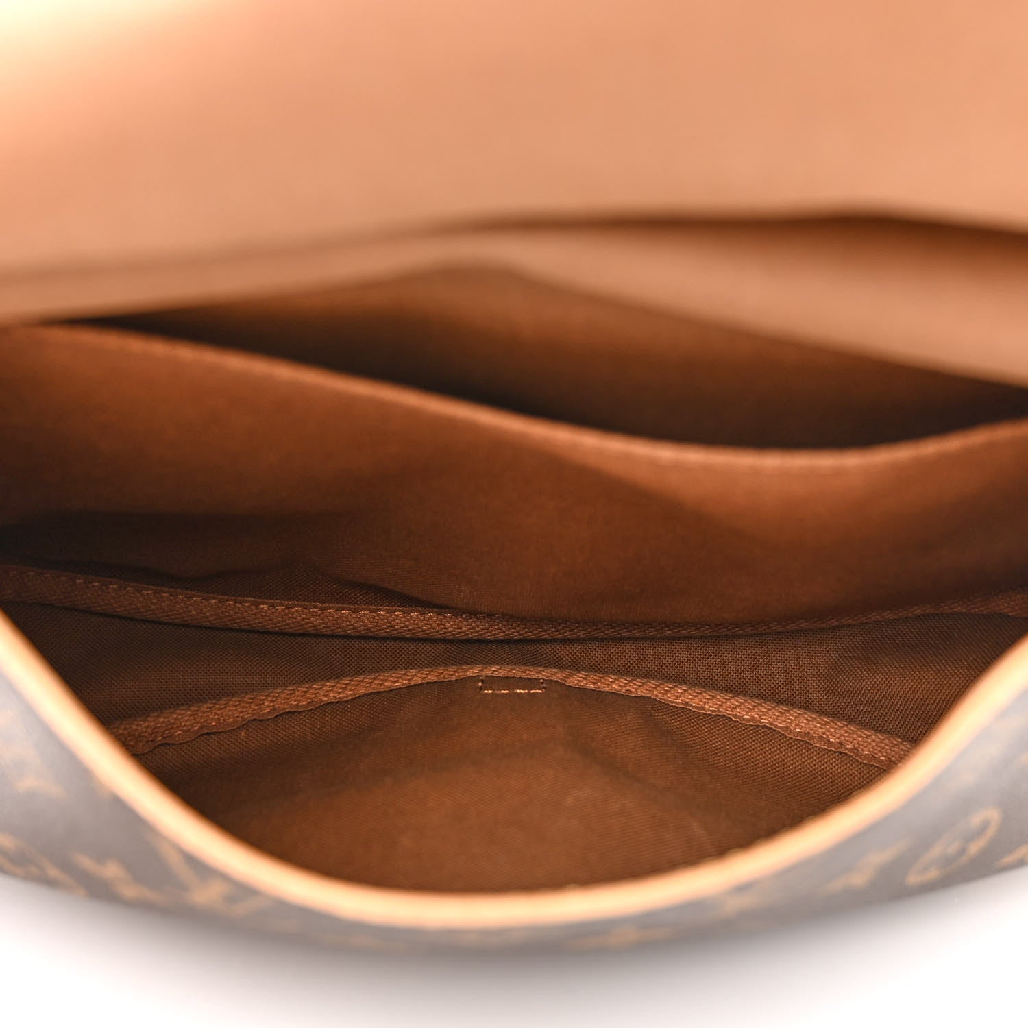 Louis Vuitton Monogram Saumur 30 6 of 11