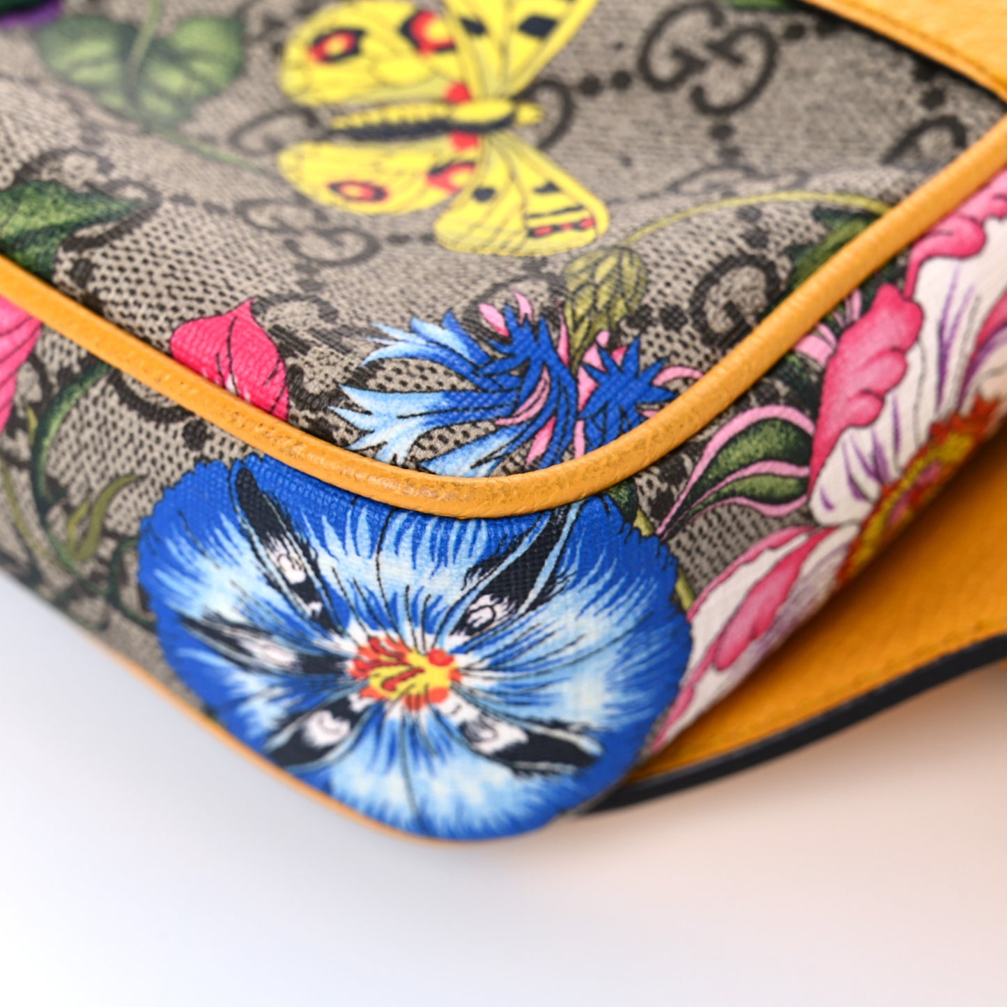 GG Supreme Monogram Flora Medium Ophidia Belt Bag Beige Multicolor Crop