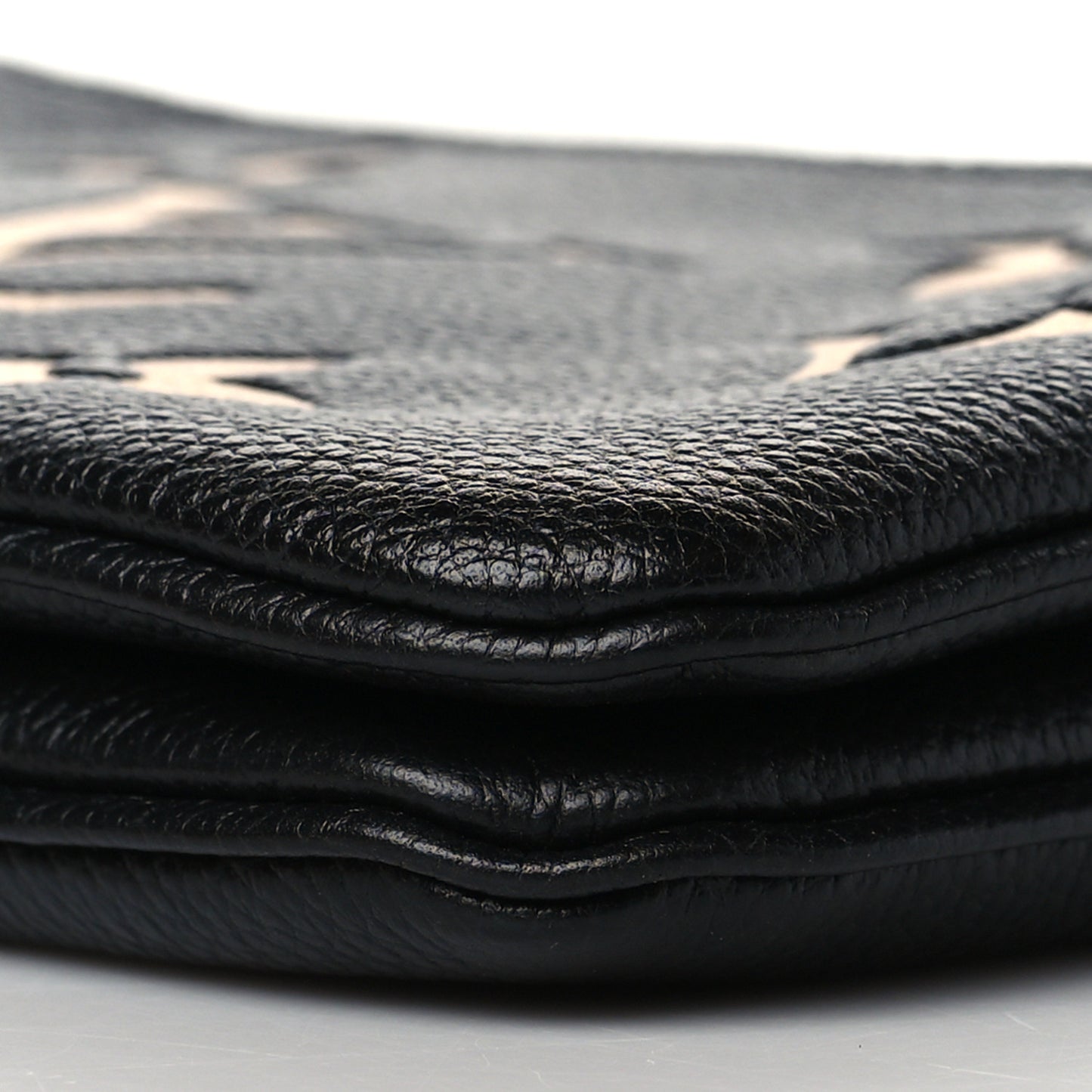 Empreinte Monogram Giant Double Zip Pochette Black Cream