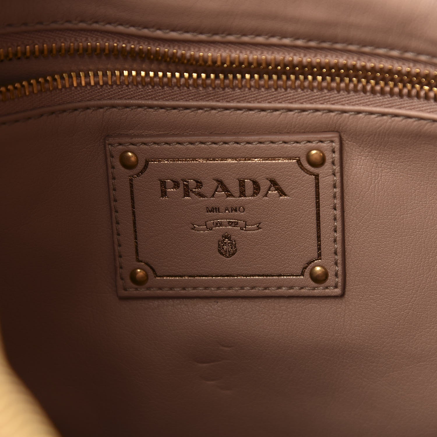 Prada Vitello Shine Hobo Palissandro 6 of 10