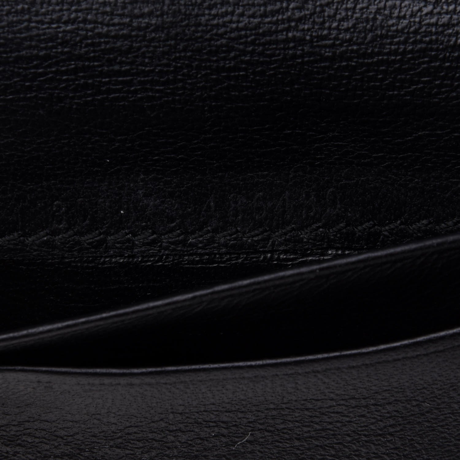 Alexander McQueen Grained Calfskin Skull Card Holder Black 8 of 8