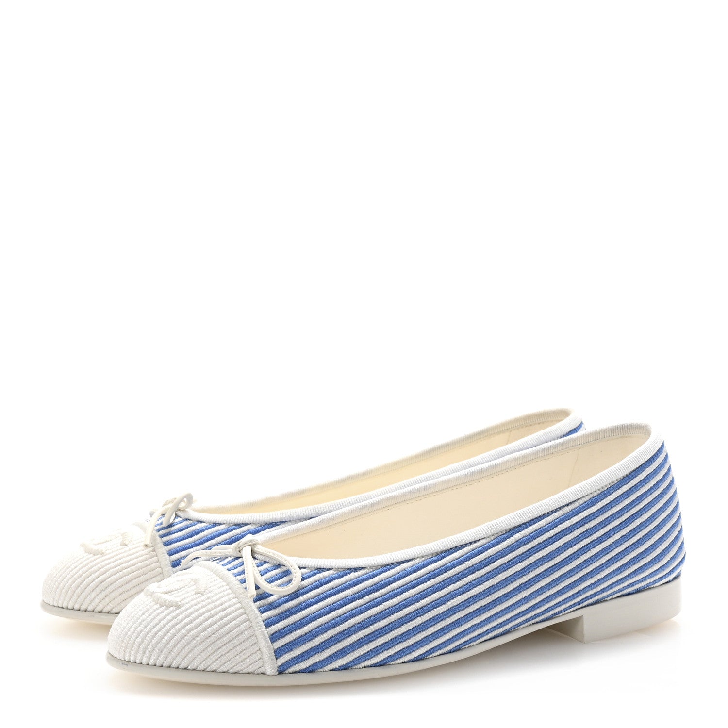 Chanel Fabric Grosgrain Cap Toe CC Flats 35 White Blue 4 of 10
