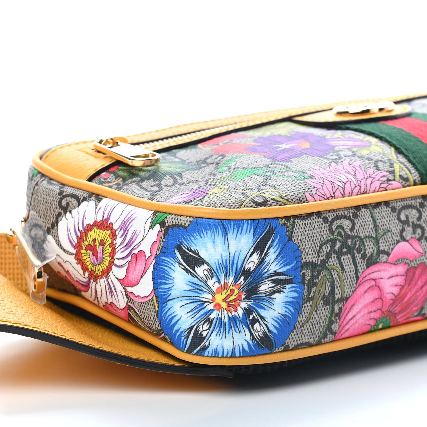 GG Supreme Monogram Flora Medium Ophidia Belt Bag Beige Multicolor Crop