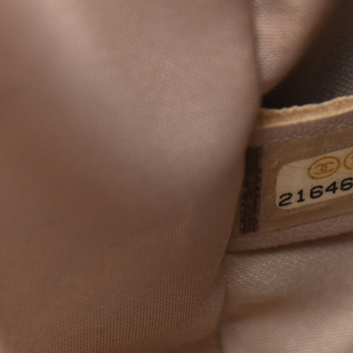 Lambskin Quilted Medium CC Crossing Flap Beige