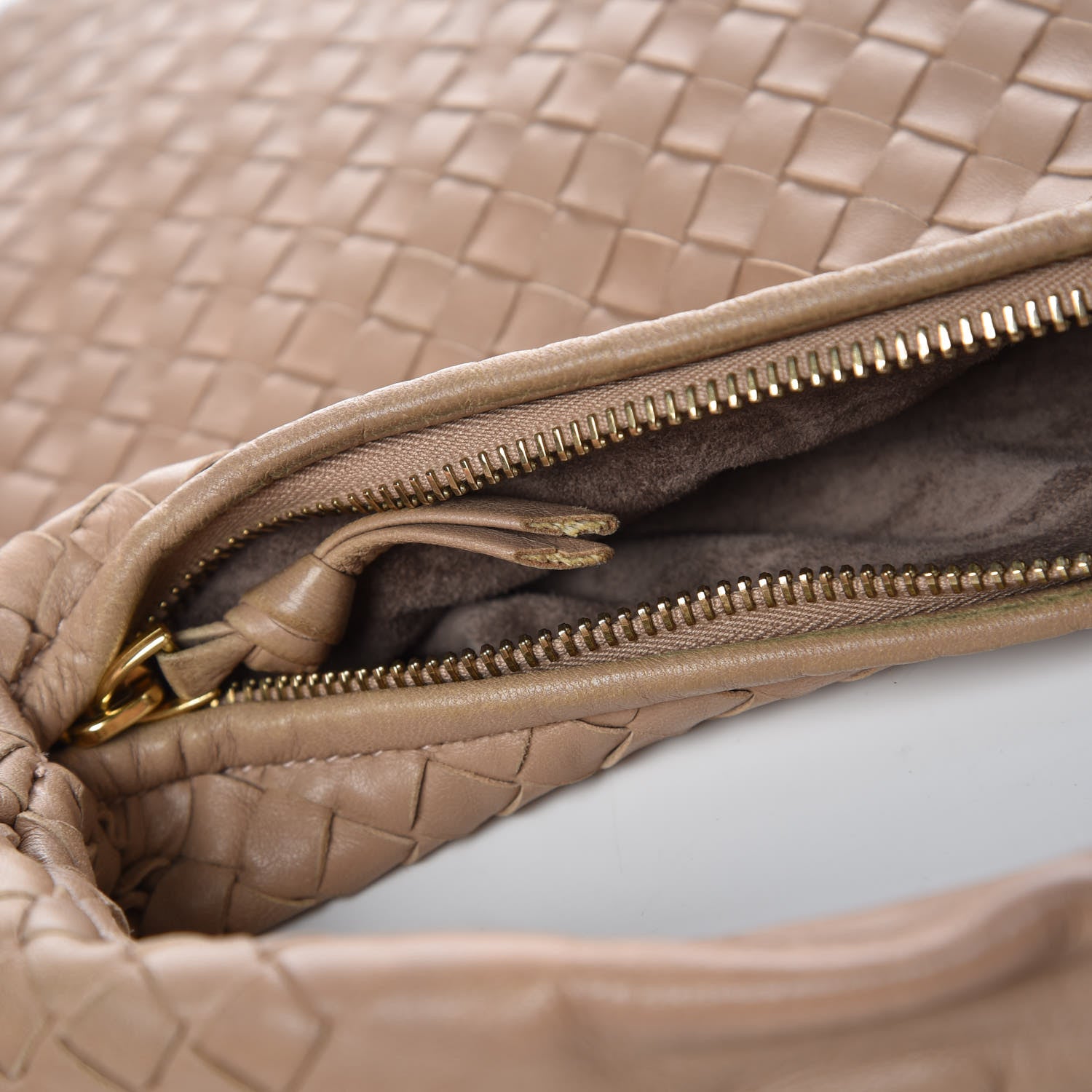 Bottega Veneta Nappa Intrecciato Medium Veneta Hobo Maple 12 of 15