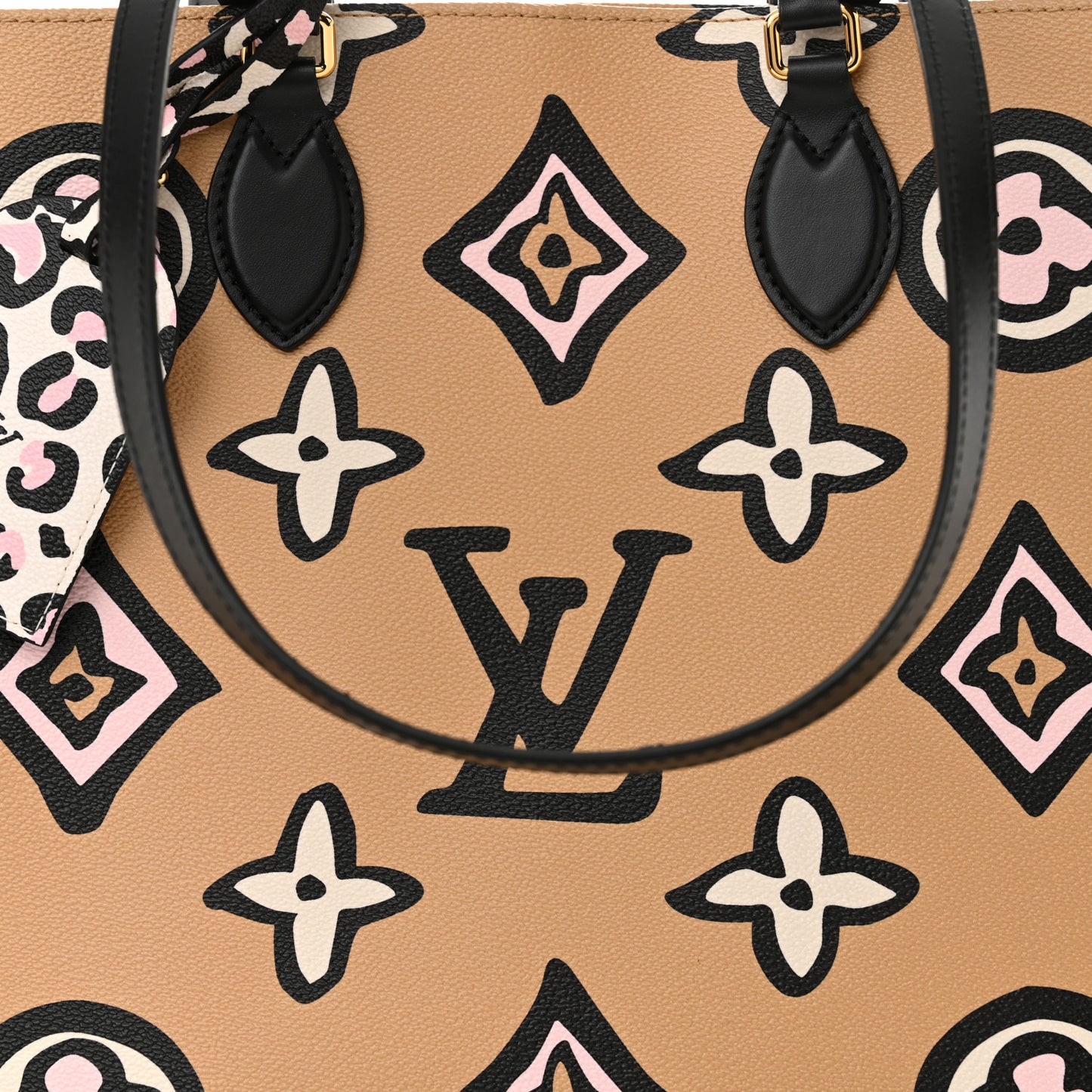 Monogram Giant Wild At Heart Onthego GM Arizona