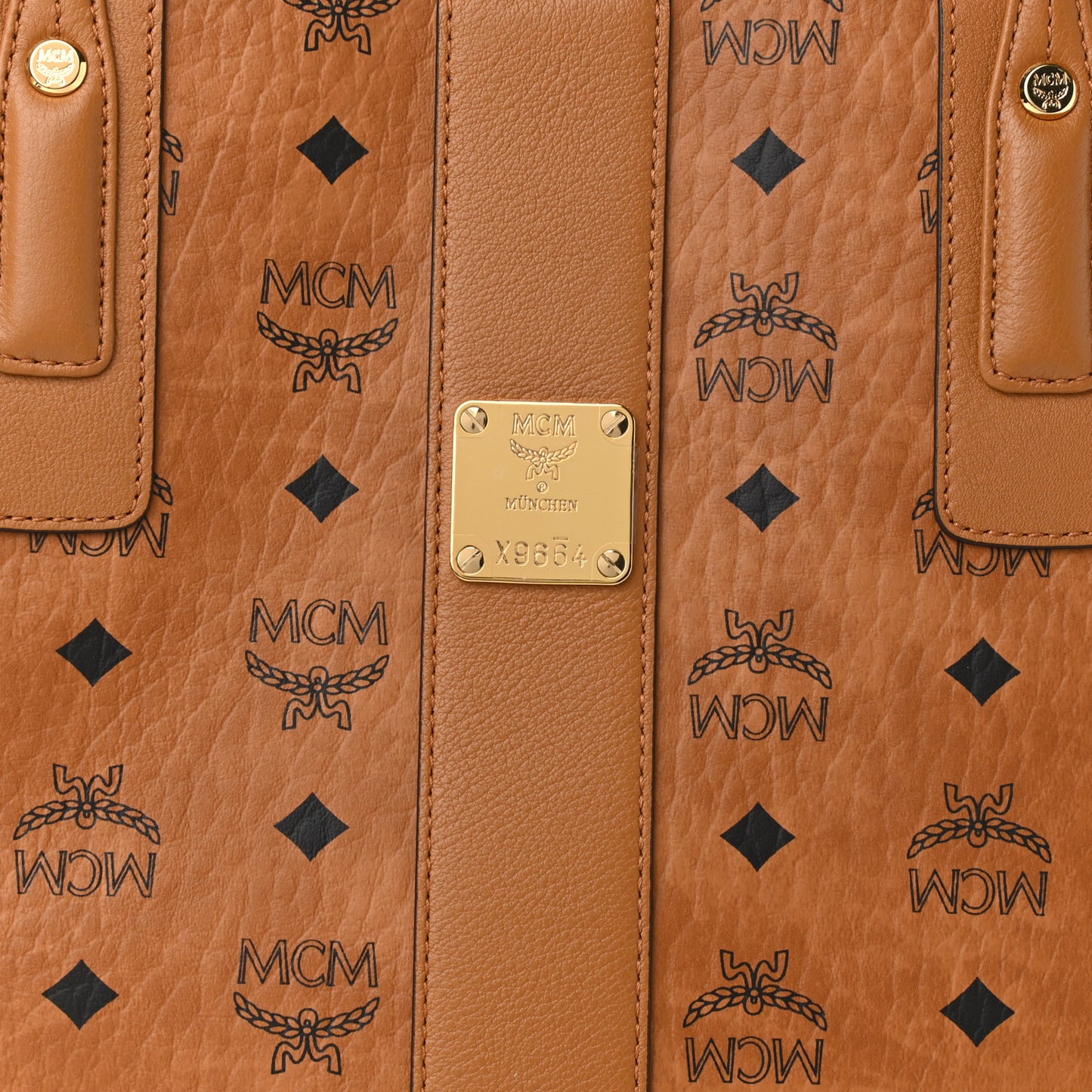 Visetos Medium Liz Reversible Shopper Tote Cognac