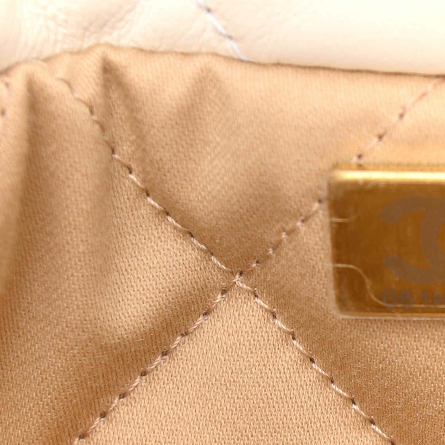 Chanel Shiny Calfskin Quilted Small Chanel 22 White 8 of 11
