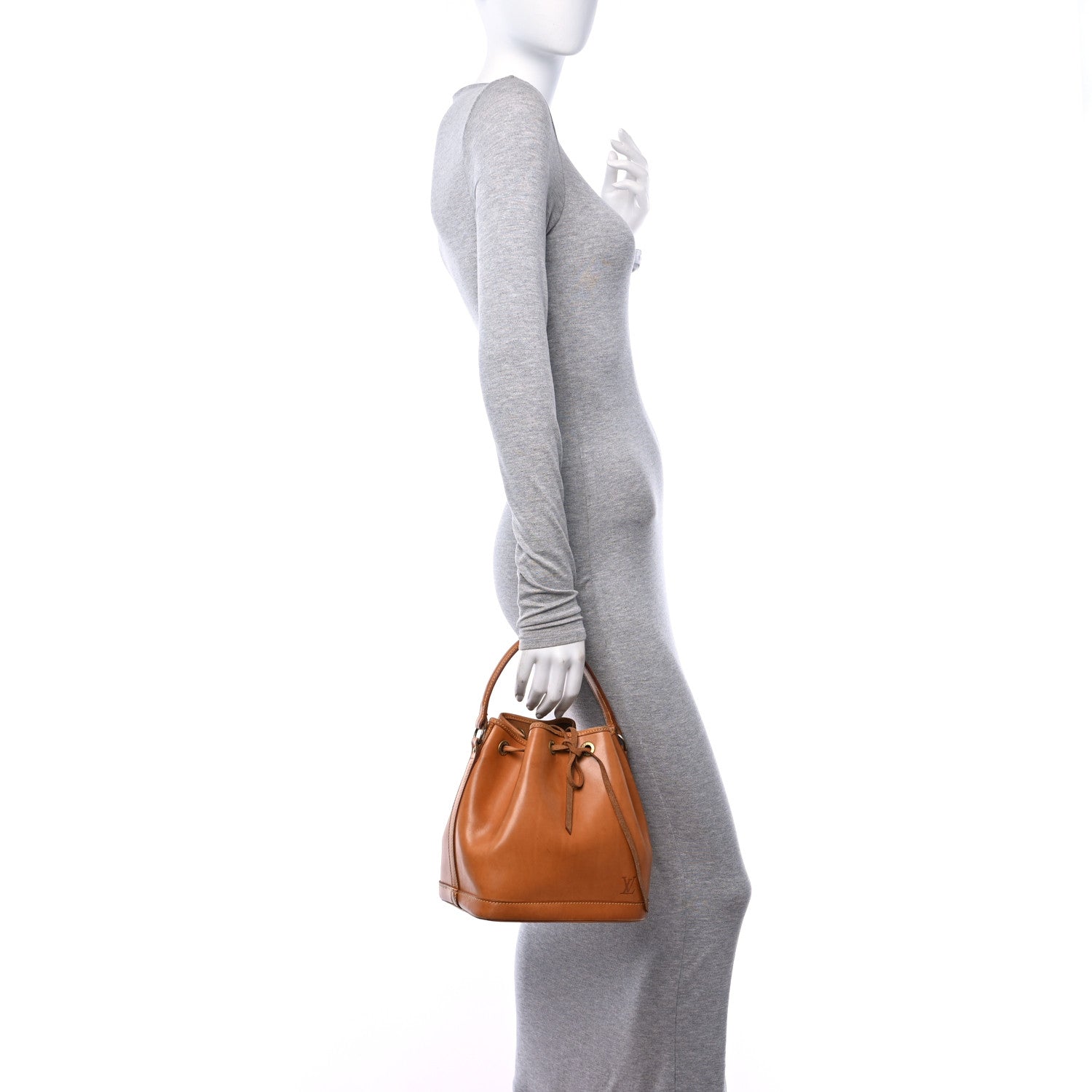 Louis Vuitton 15th Anniversary Japan Vachetta Petit Noe 2 of 12