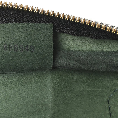Louis Vuitton Taiga Kendall GM Epicea 6 of 12