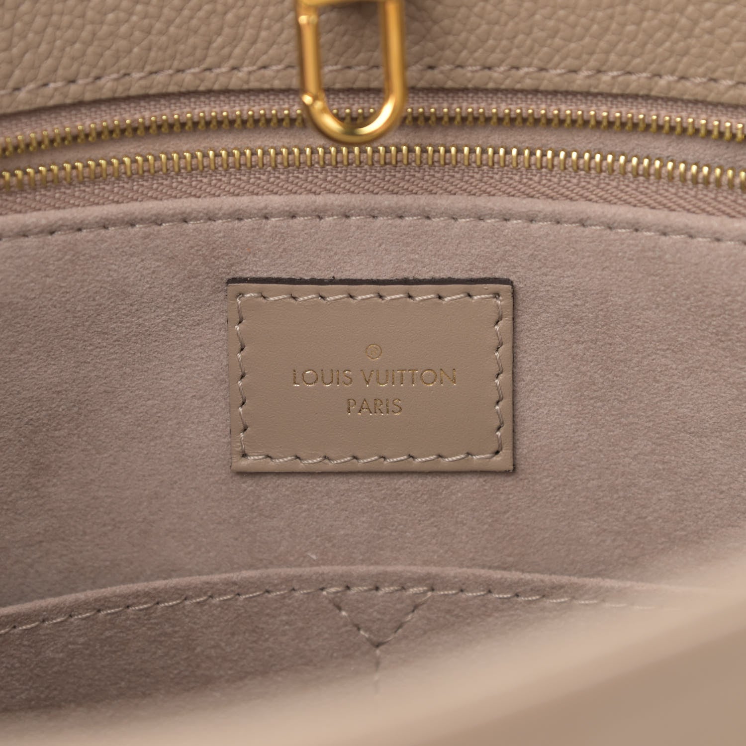 Louis Vuitton Empreinte Monogram Giant Onthego MM Tourterelle 6 of 9
