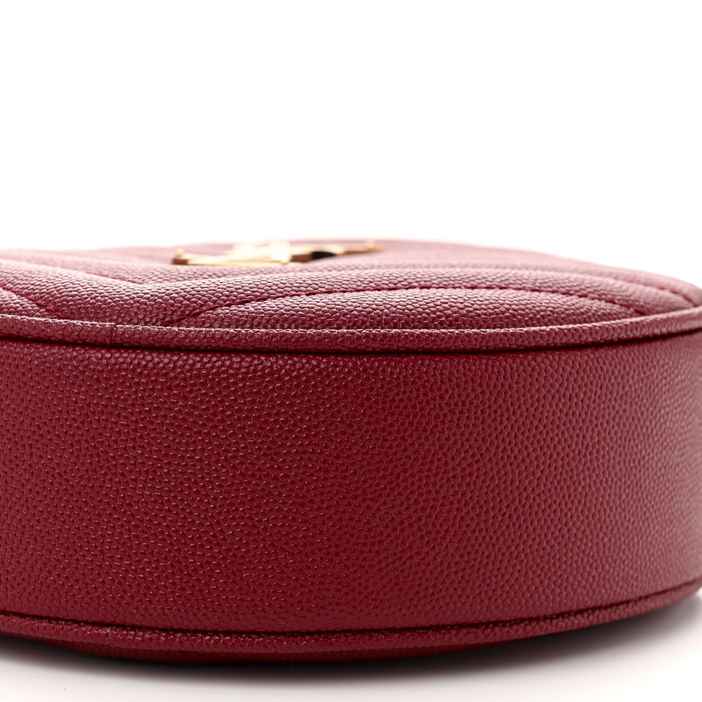 Grain De Poudre Matelasse Chevron Quilted Round Vinyle Camera Bag Rouge Legion
