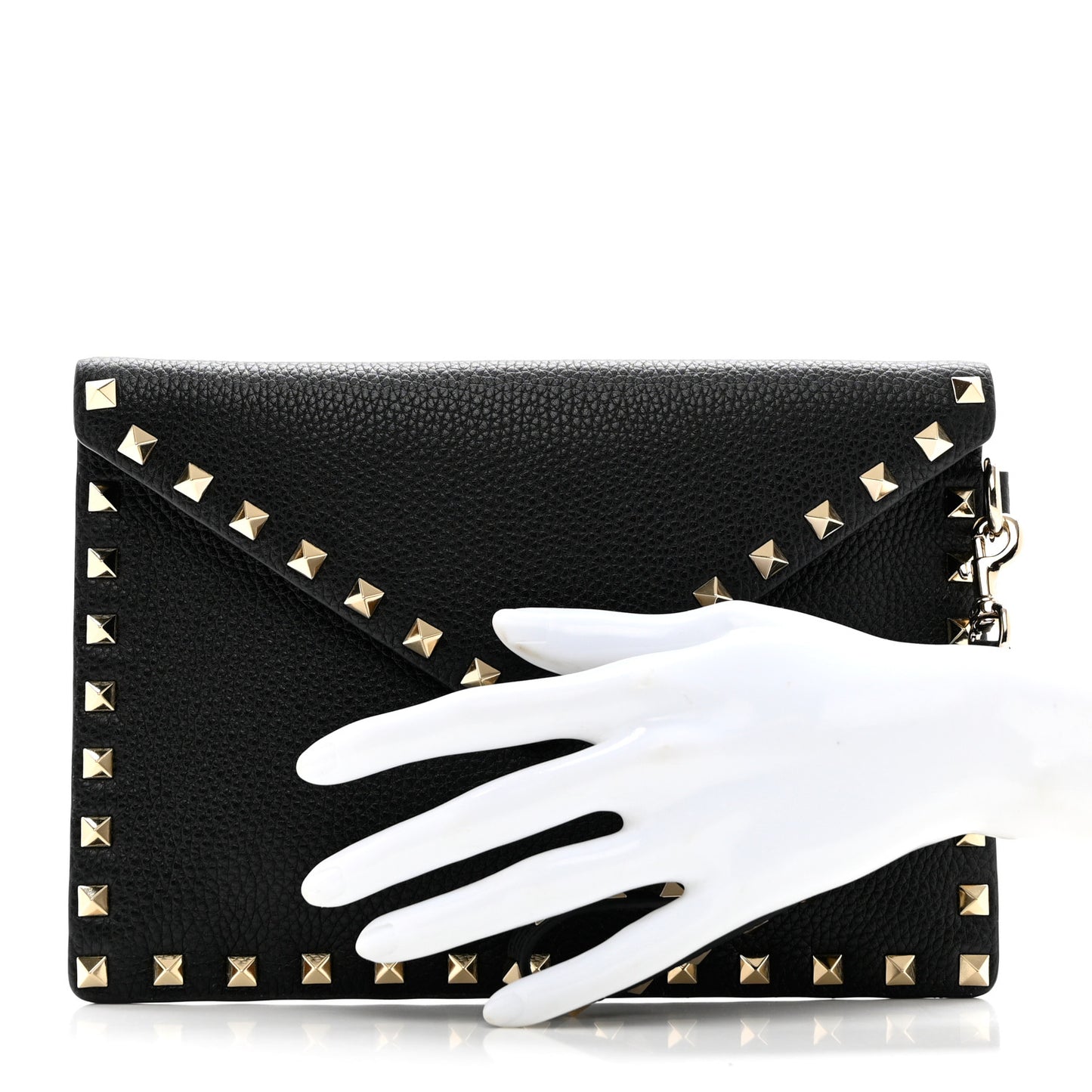 Pebbled Calfskin Medium Rockstud Envelope Flat Wristlet Pouch Black