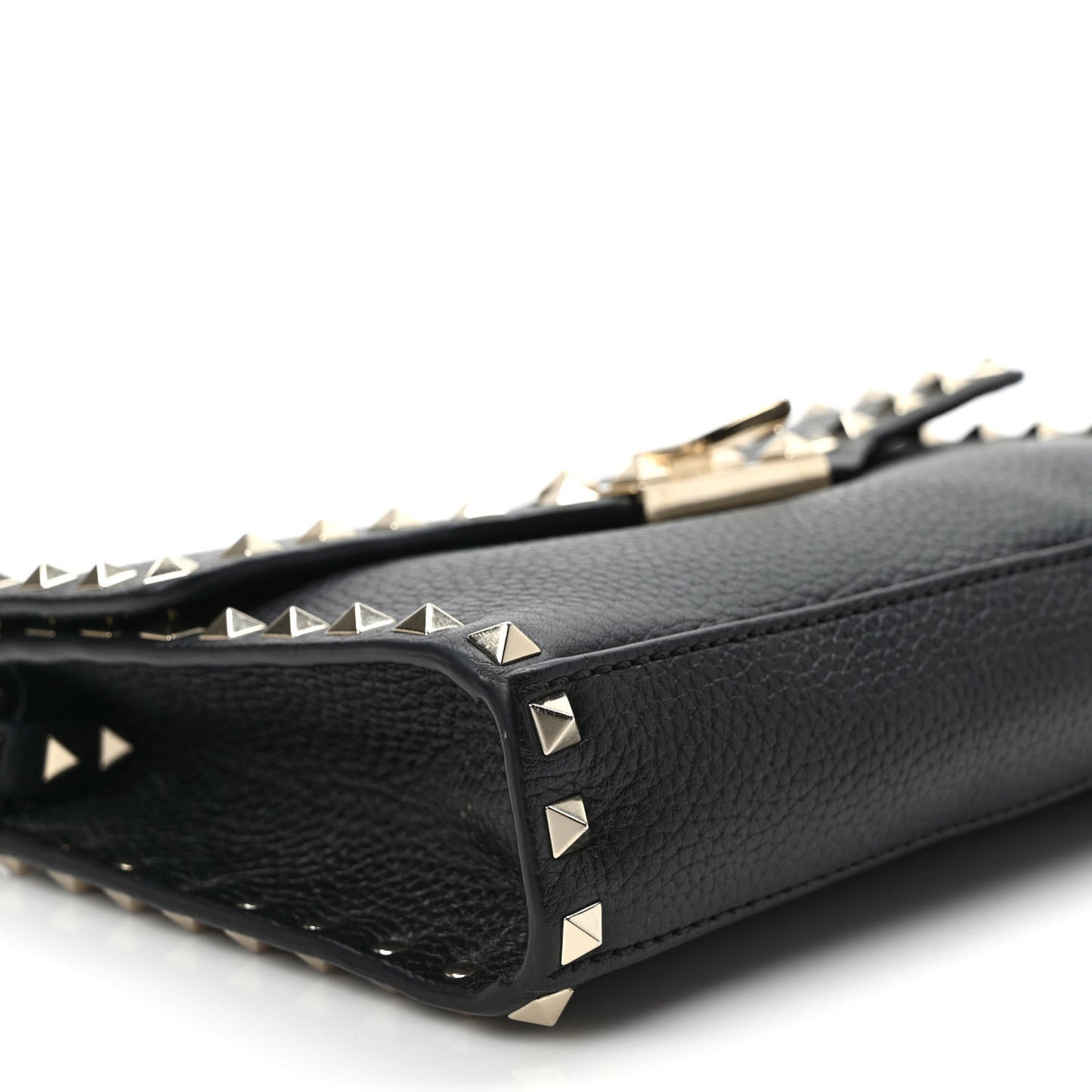 Pebbled Calfskin Medium Rockstud Flip Lock Crossbody Bag Black