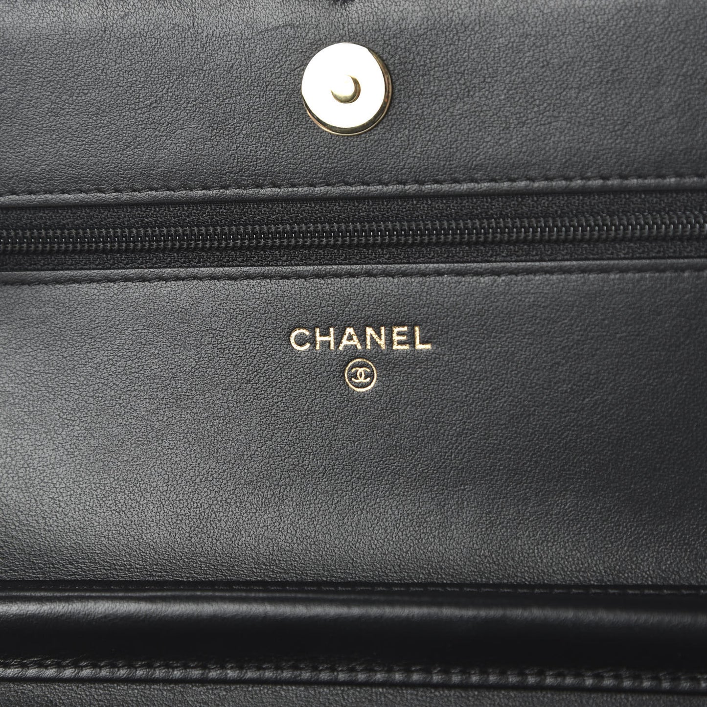 Caviar Quilted CC Filigree Wallet On Chain WOC Black