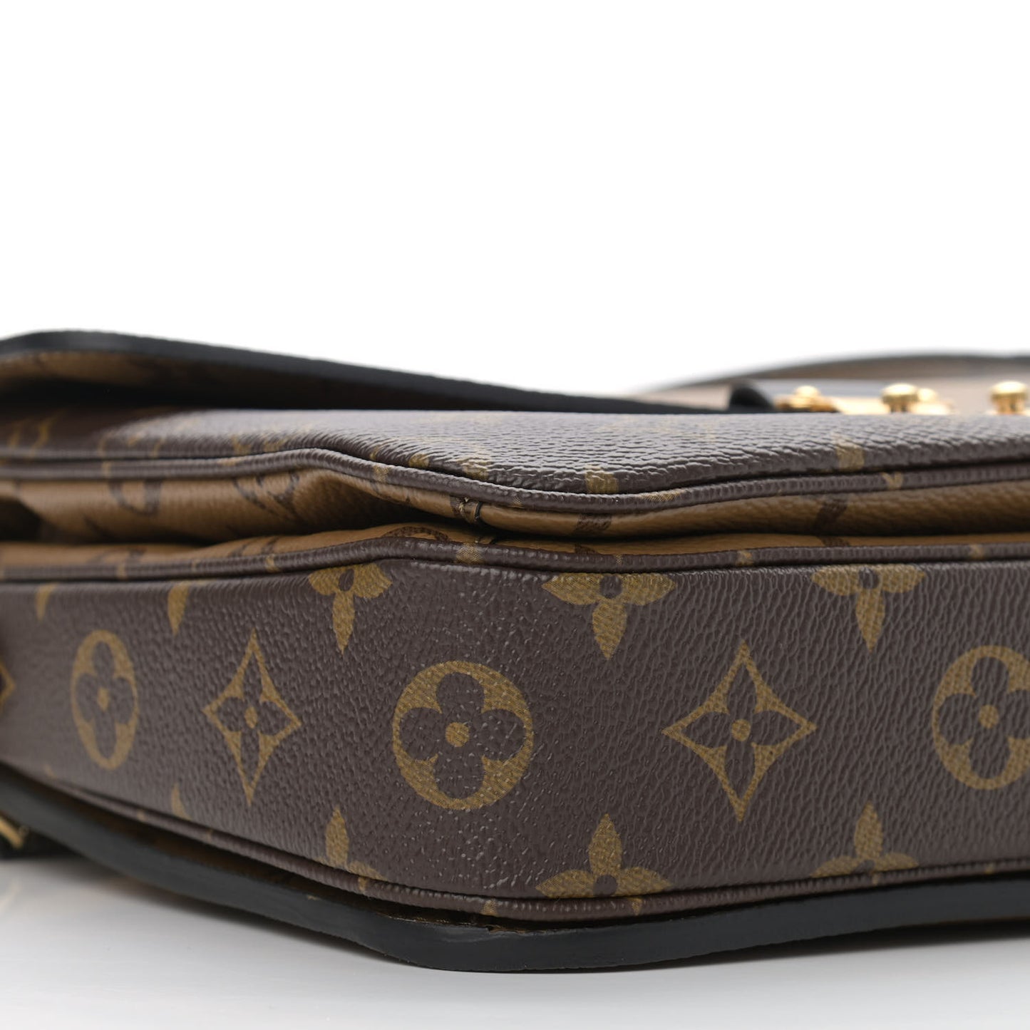 Reverse Monogram Pochette Metis