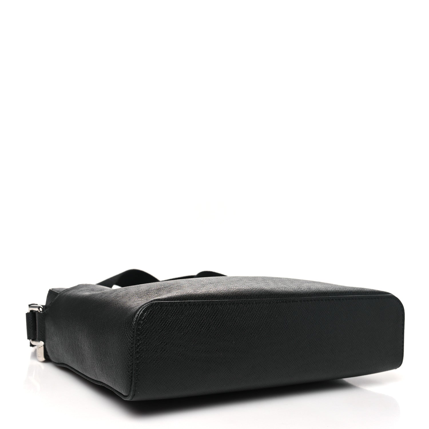 Louis Vuitton Taiga Anton Messenger PM Black 4 of 9