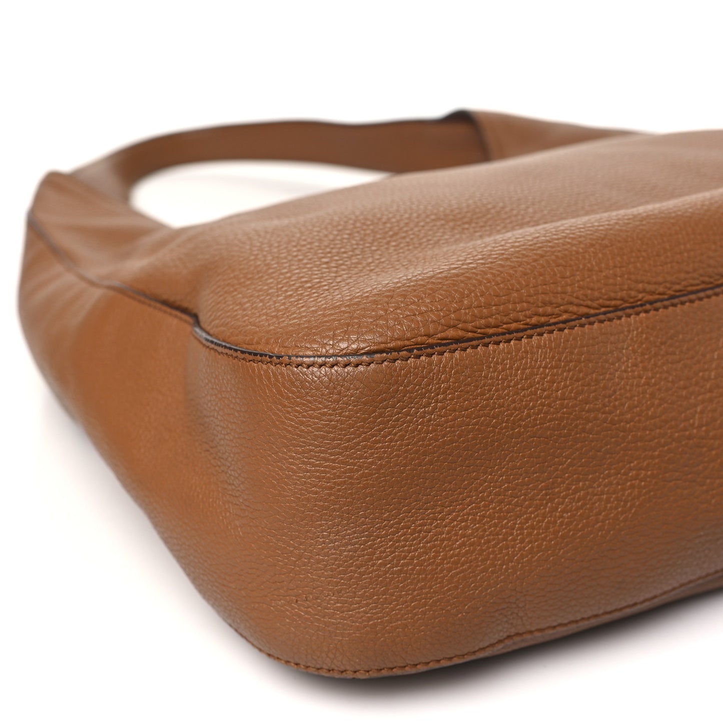 Vitello Daino Medium Pocket Hobo Bag Cannella