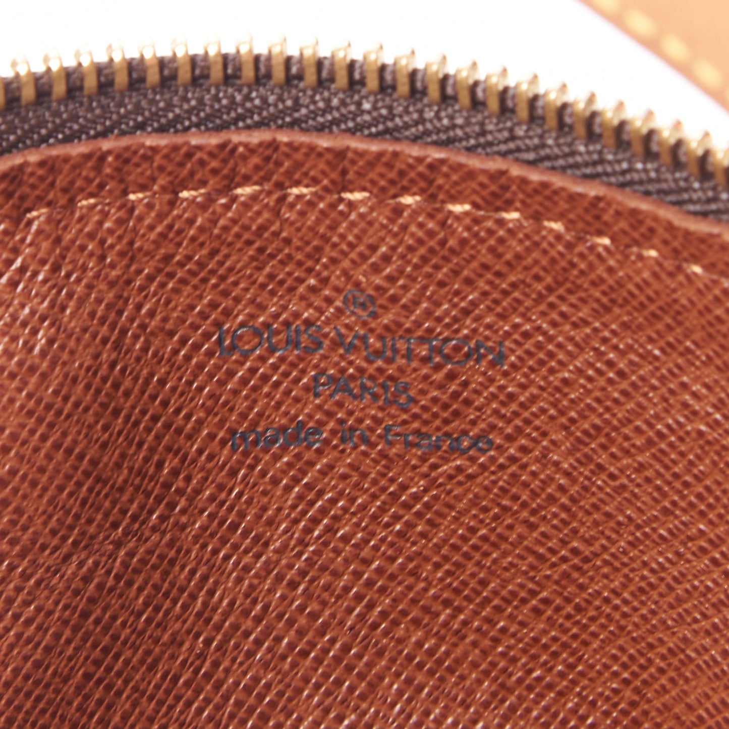 Monogram Papillon 26