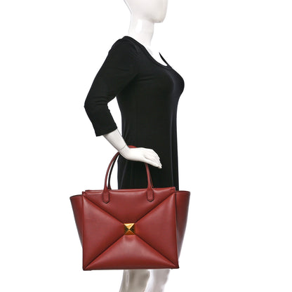 Valentino Garavani Nappa Large One Stud Handbag Gingerbread 2 of 8