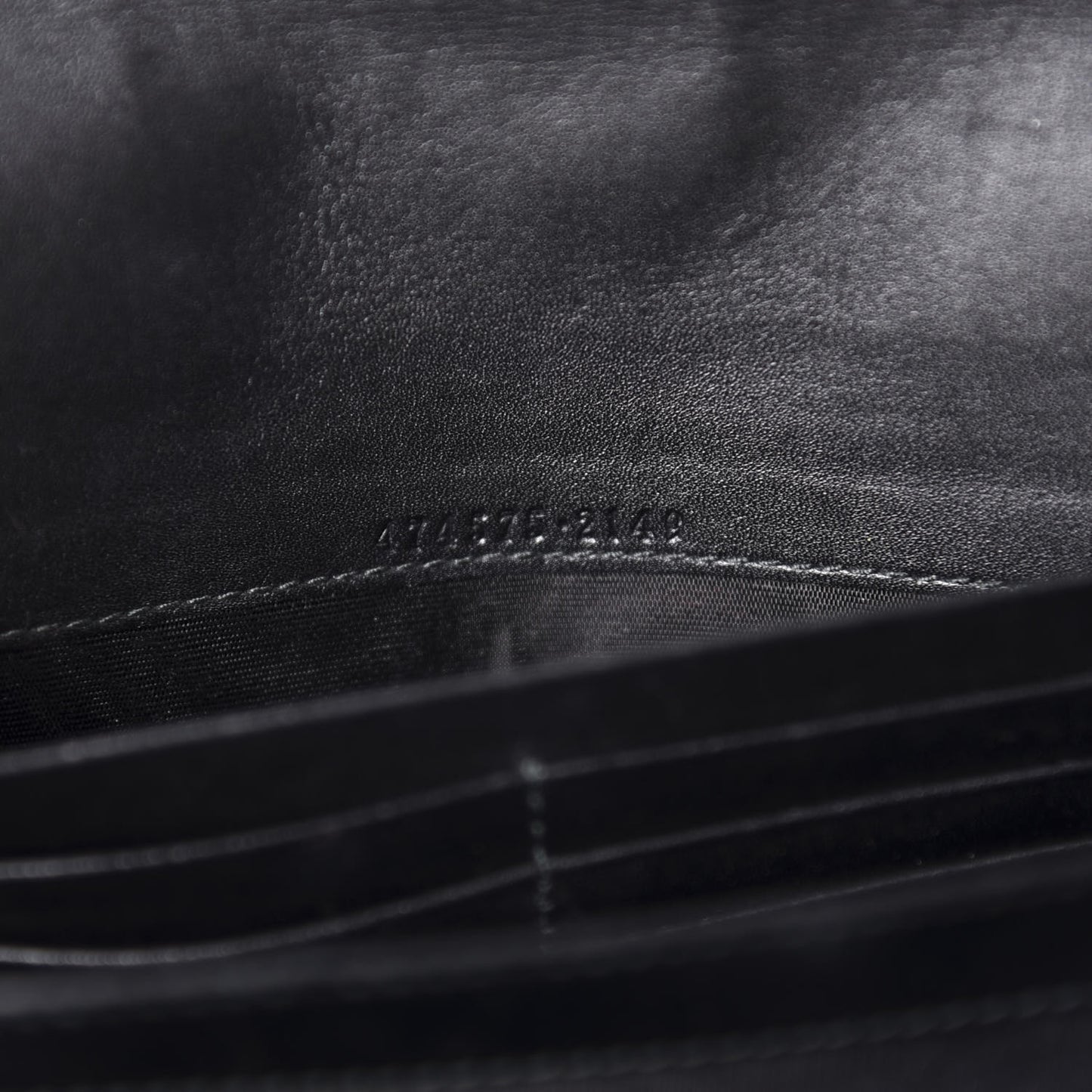 Calfskin Matelasse GG Marmont Chain Wallet Black