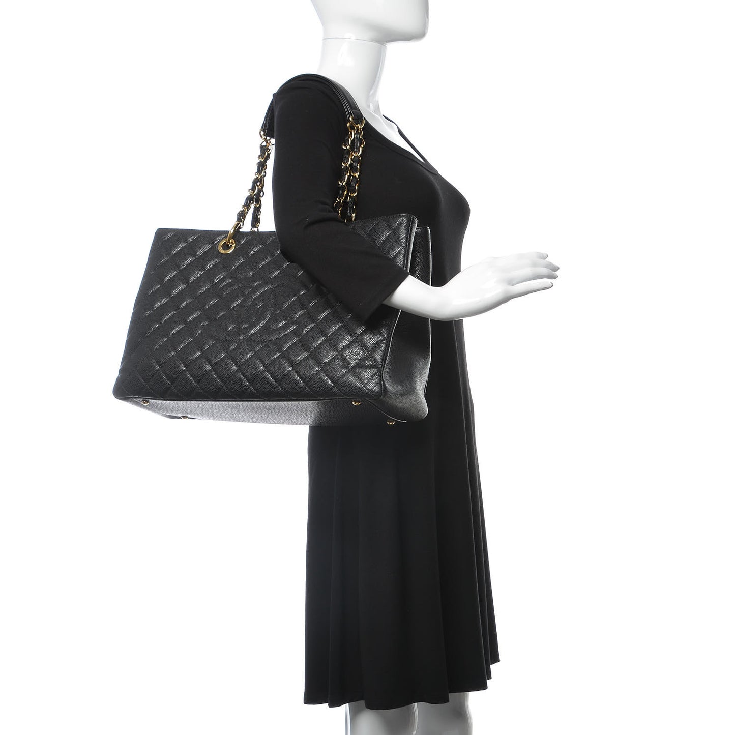 Caviar Quilted XL Grand Shopping Tote GST Black