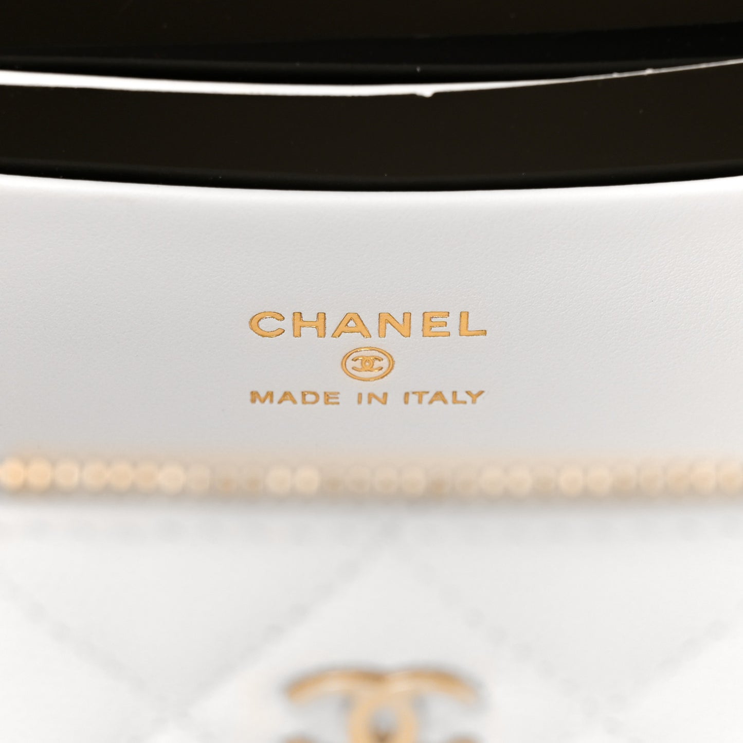 Caviar Quilted Small Vanity Case With Chain White