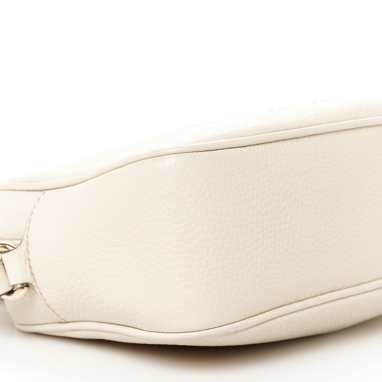 Pebbled Calfskin Small Soho Disco Bag Off White